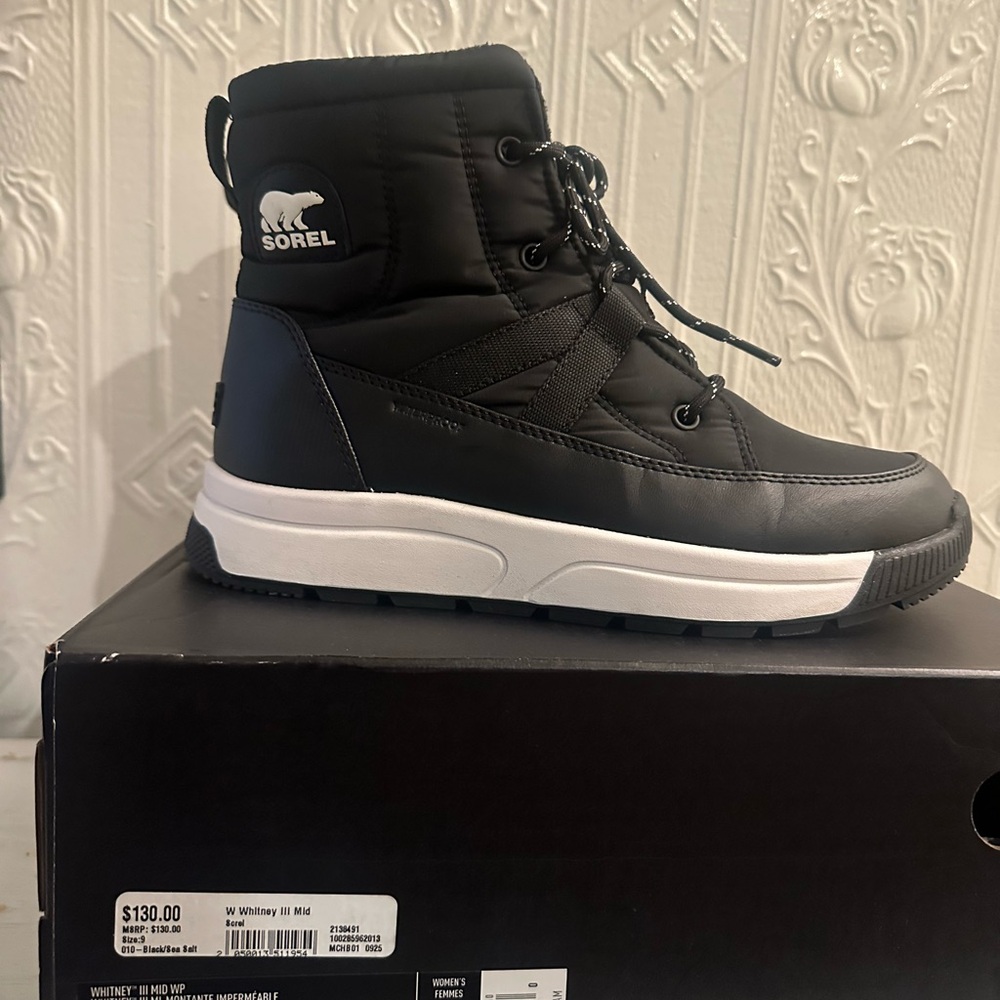 Sorel Black and White Winter Boots